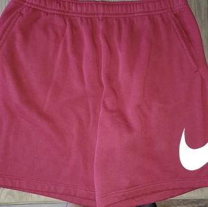 Nike sportwear fleece shorts